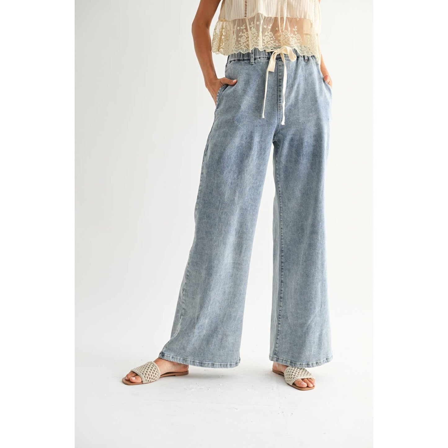 Wide-Leg Denim Trousers with Drawstring - Medium Wash