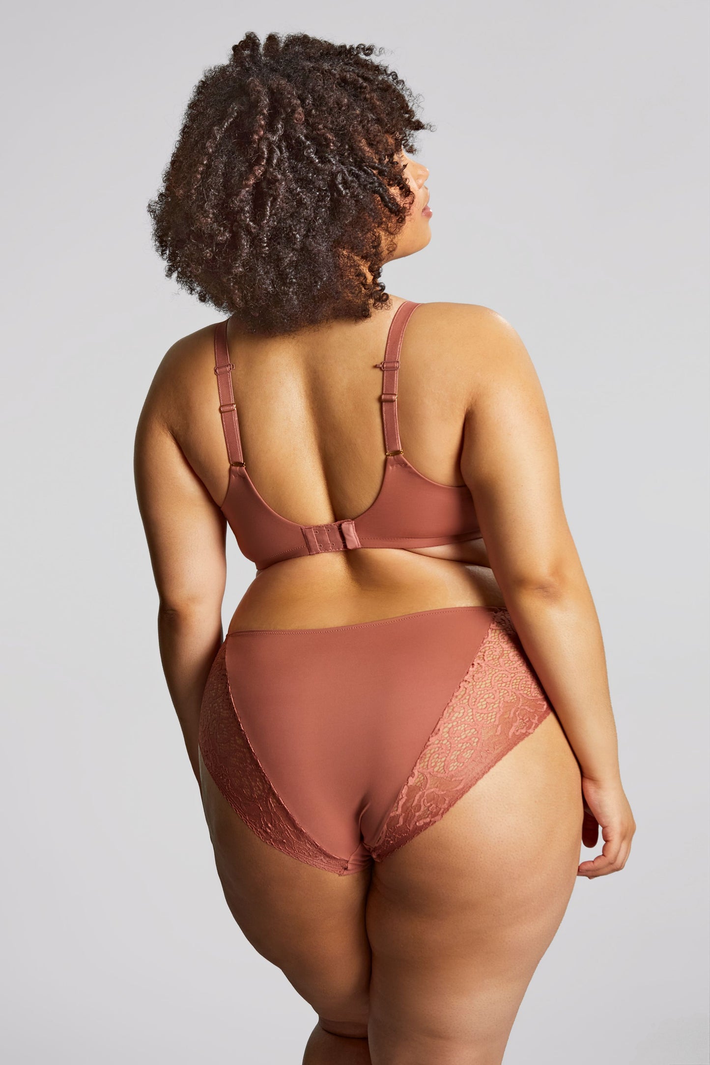 Estel Plunge Rose Gold