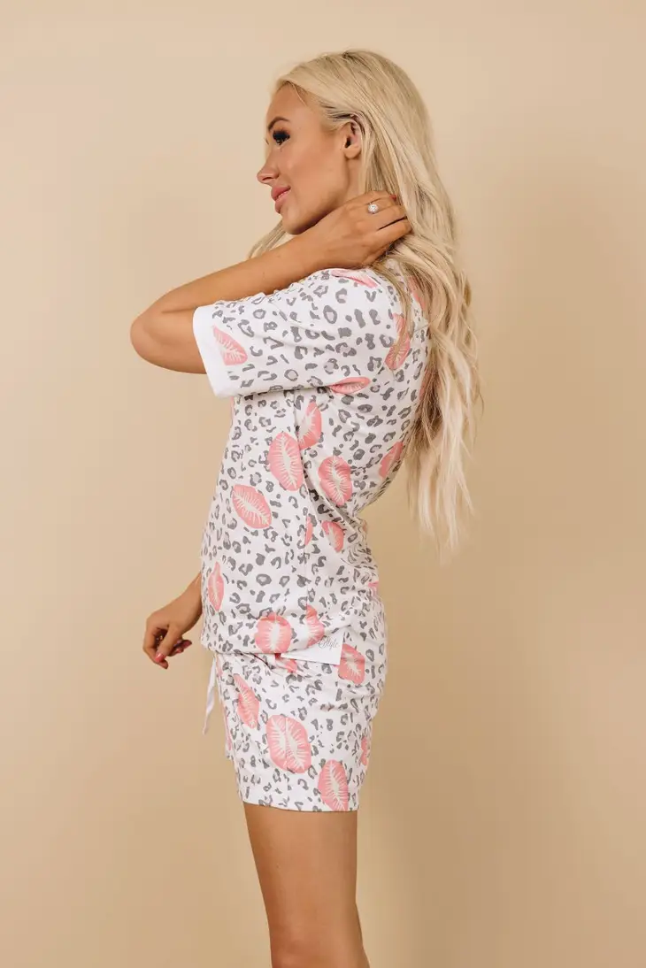 Halle Storm Lip Leopard Loungewear Set